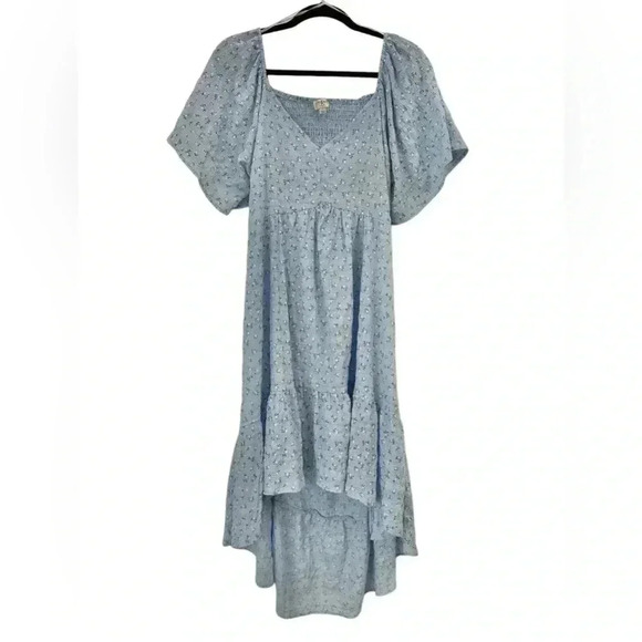 Umgee High Low Hem Dress With Smocked Detail And Back Cut Out Blue Floral Large - Picture 3 of 7